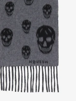Men's Double Face Skull Scarf in Graphite/Black