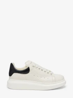 Men's Oversized Sneaker in Off White/Black