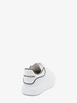 Men's Oversized Sneaker in White/Black