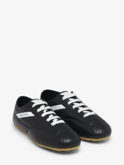 Women's Boxe Sneaker in Black