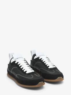 Women's EC1 Sneaker in Black/White