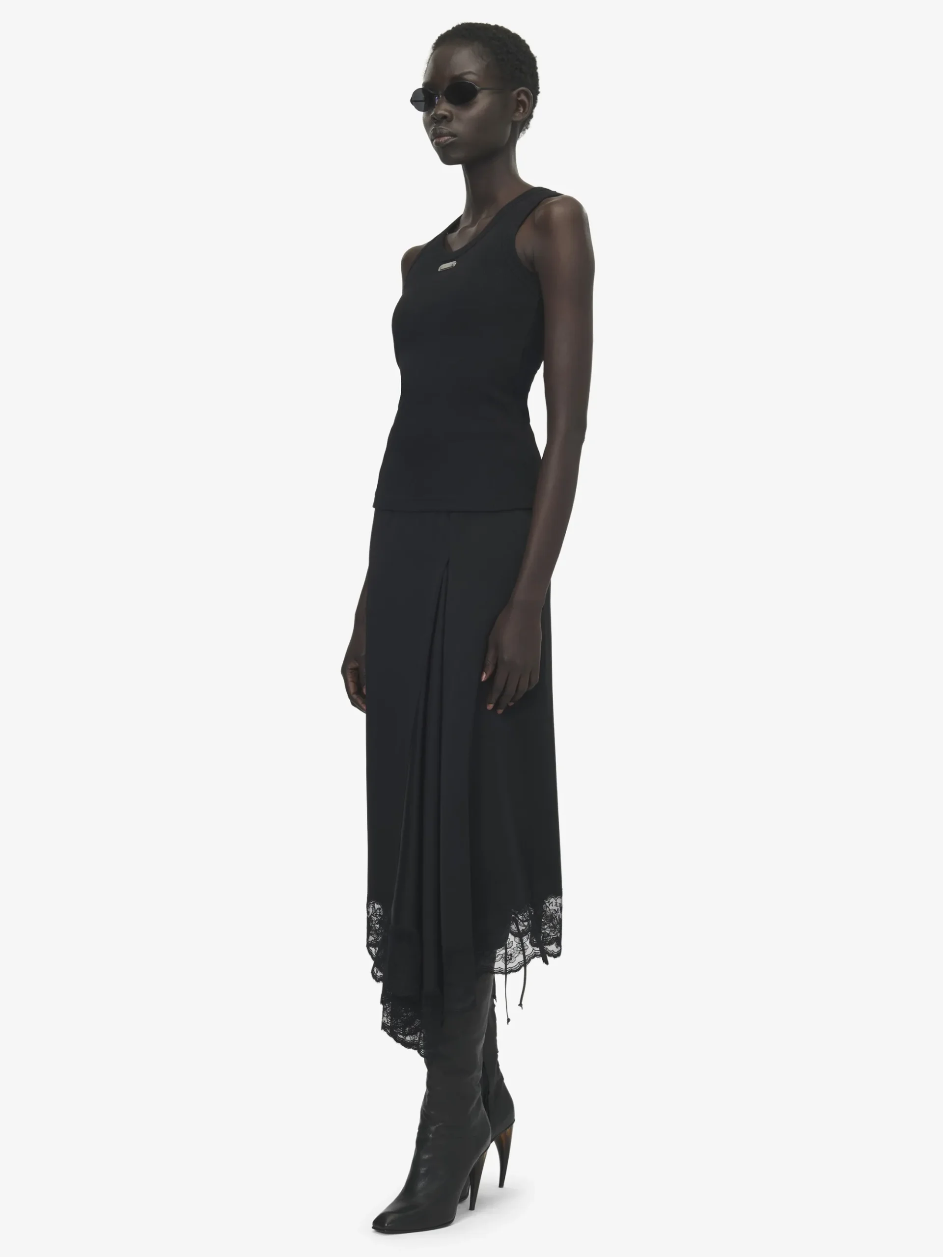 Women's McQueen Placket Tank Top in Black