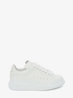 Women's Oversized Sneaker in White