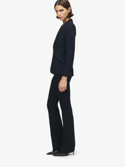 Women's Peak Shoulder Leaf Crepe Jacket in Black