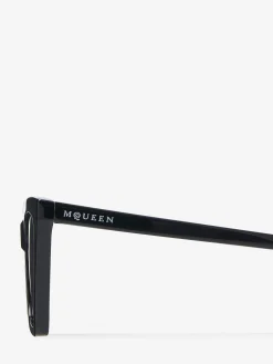 Women's Spike Geometric Cat-eye Sunglasses in Black/Smoke